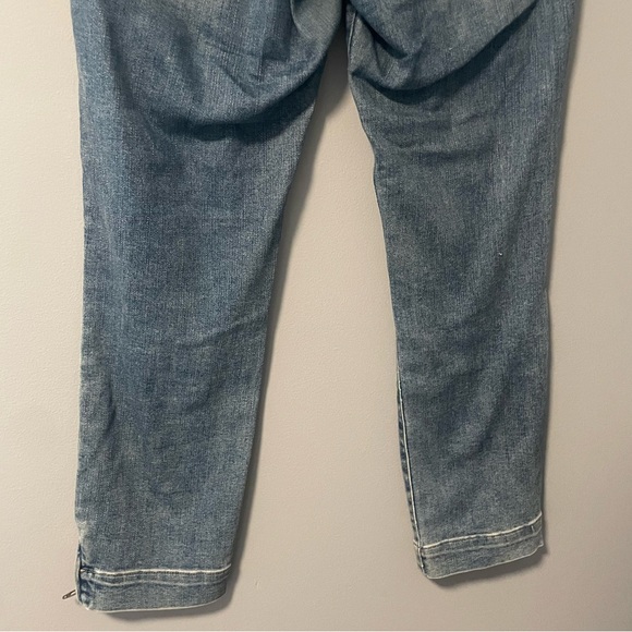 Kut from the Kloth Reese High Rise Ankle Straight Leg Women’s Size 6 Distressed - Picture 6 of 13